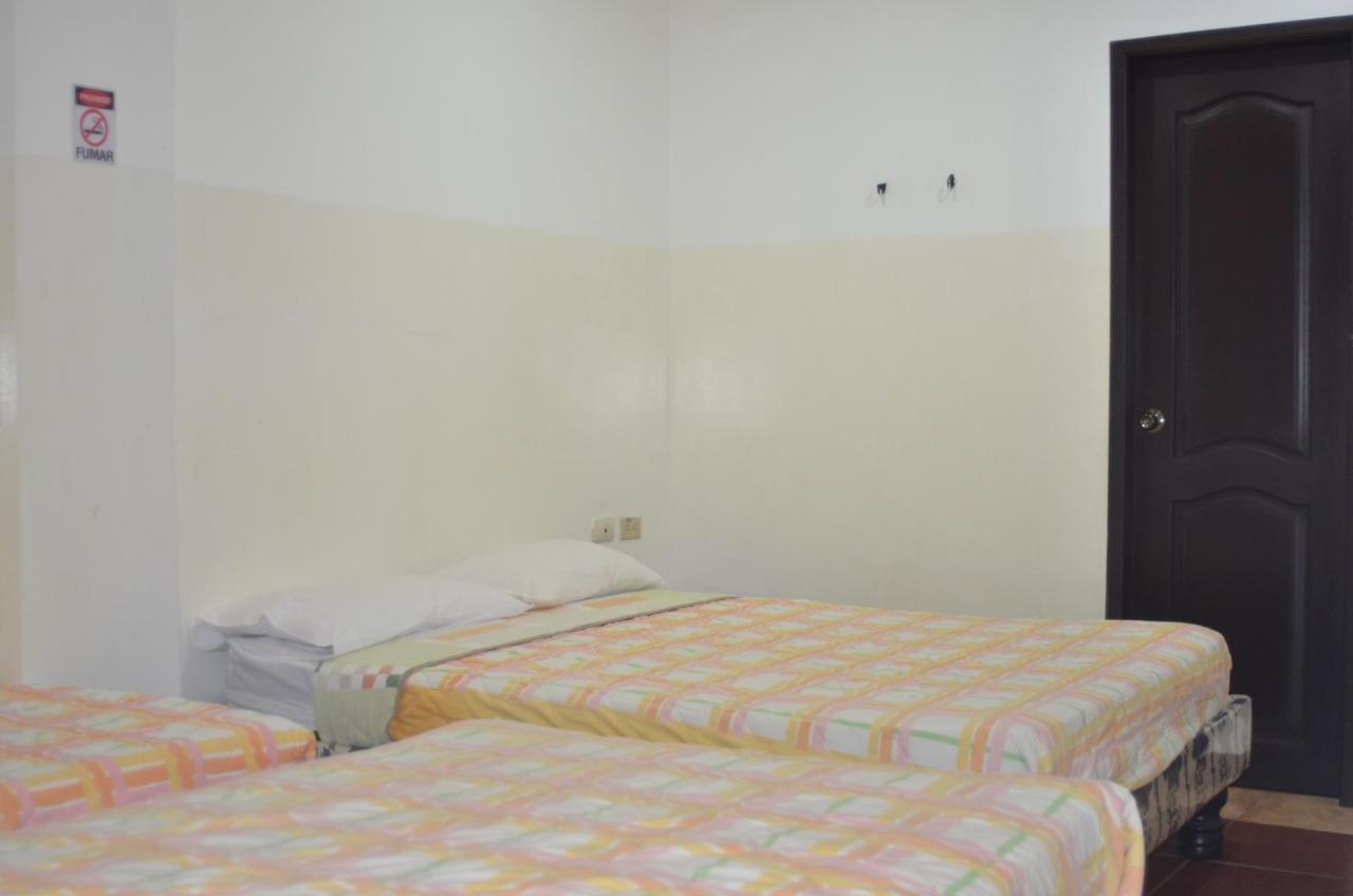 Hotel Paradise Beach Плаяс Екстер'єр фото
